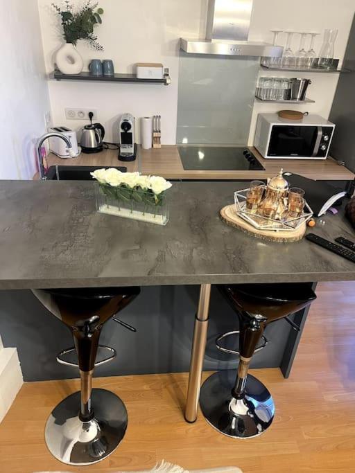 Wondersuite Appartement - Centre Ville Avec Parking Couvert -15Mn De Paris Et 10 Mn De Stade De France, Wifi, Netflix Deuil-la-Barre Екстер'єр фото