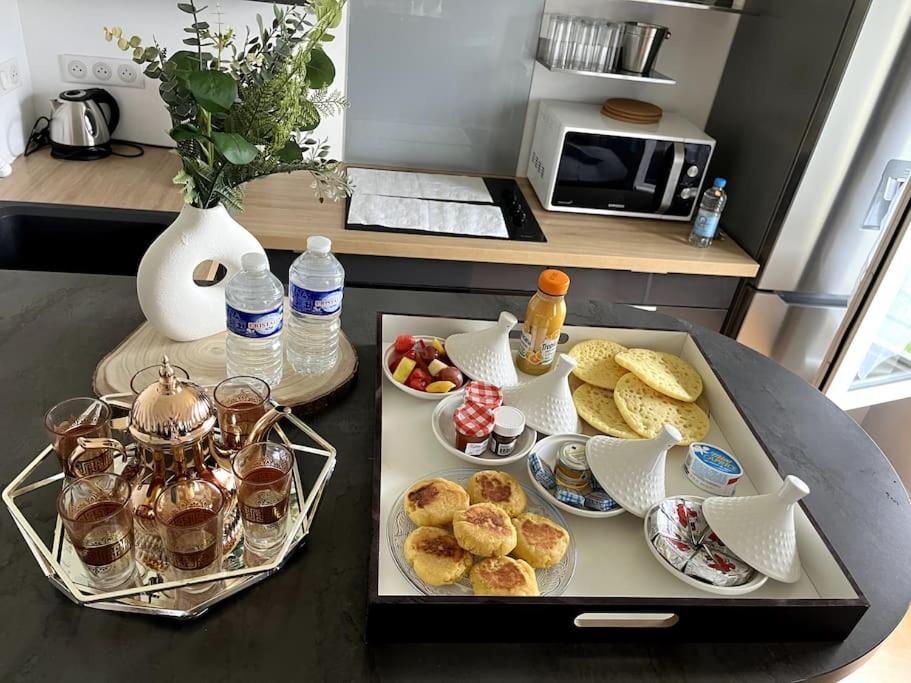 Wondersuite Appartement - Centre Ville Avec Parking Couvert -15Mn De Paris Et 10 Mn De Stade De France, Wifi, Netflix Deuil-la-Barre Екстер'єр фото